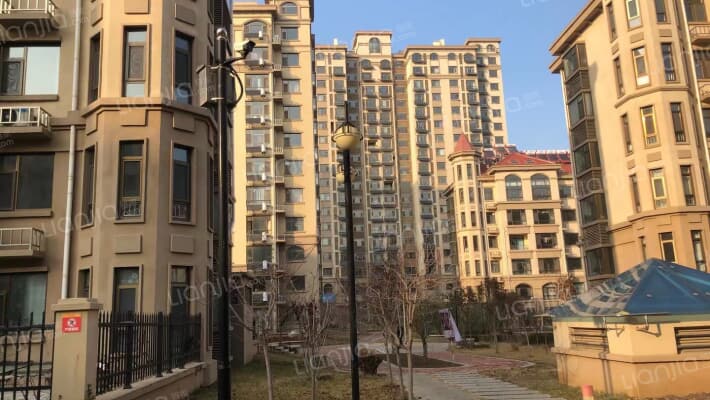 逸城山色外景图