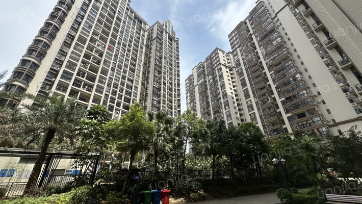 海锦香槟小镇外景图