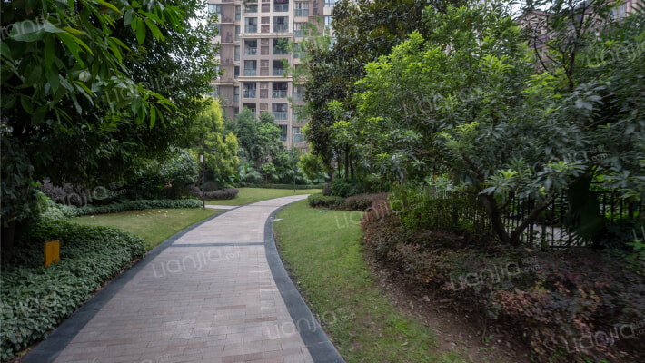 和泓四季A区外景图