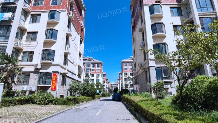 薛家岛社区C区外景图