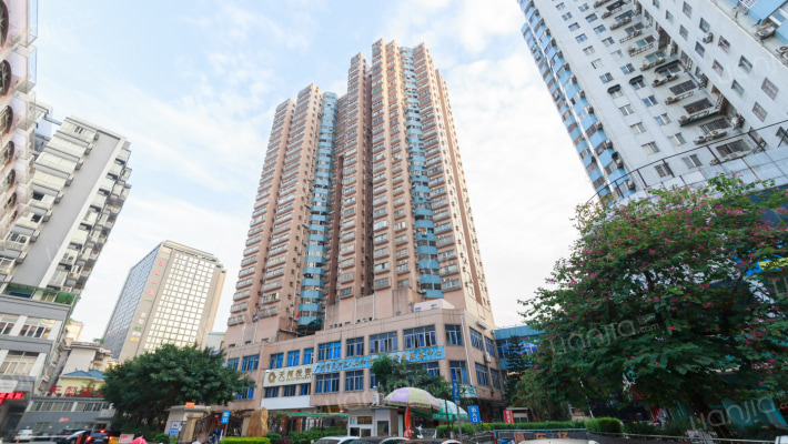 天成大厦外景图