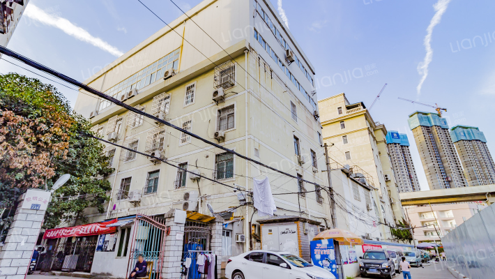 黎明公寓外景图