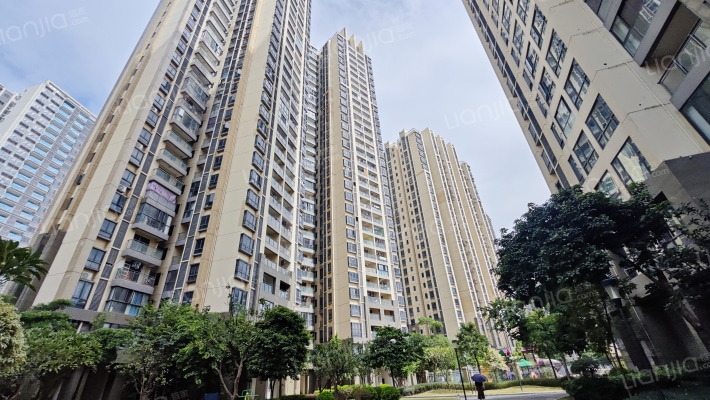 御河湾花园外景图