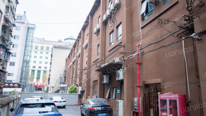 湖南省科学器材进出口公司宿舍外景图