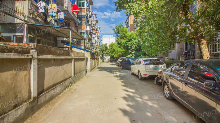 南钢北一路外景图