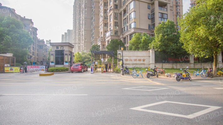 绿地新都会外景图