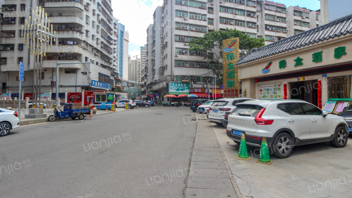 花苑综合大楼外景图