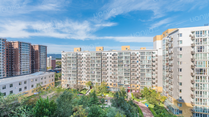 兰德华庭外景图