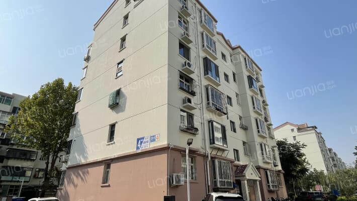 红星小区外景图