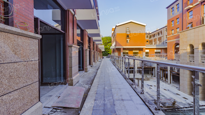 钟鼎名悦广场外景图