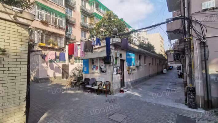 凯旋路166号外景图