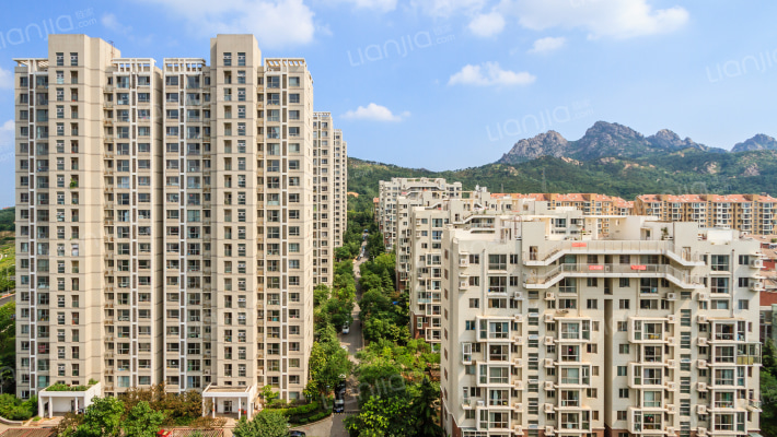 鲁信长春花园外景图