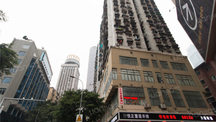 泛华大厦外景图