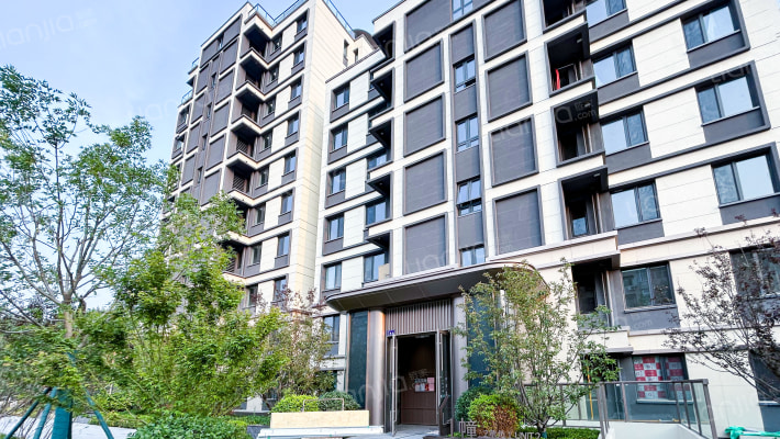 鹏飞·南开学苑外景图