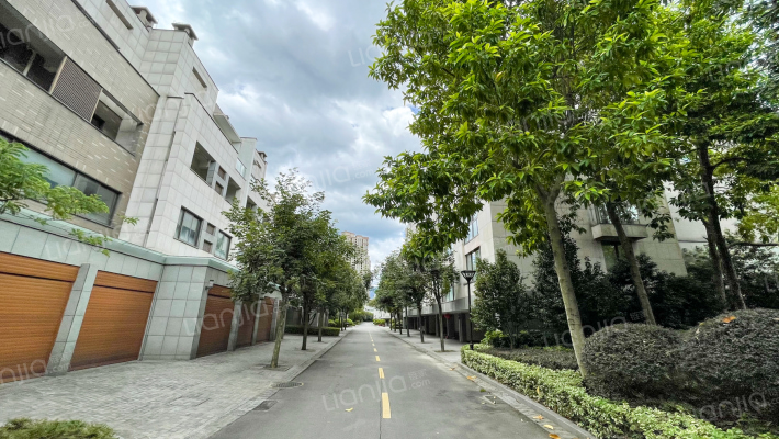 融侨旗山外景图