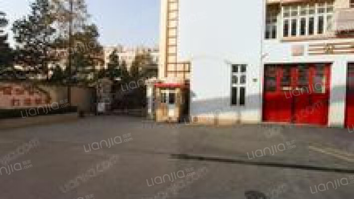 翔殷路352号外景图