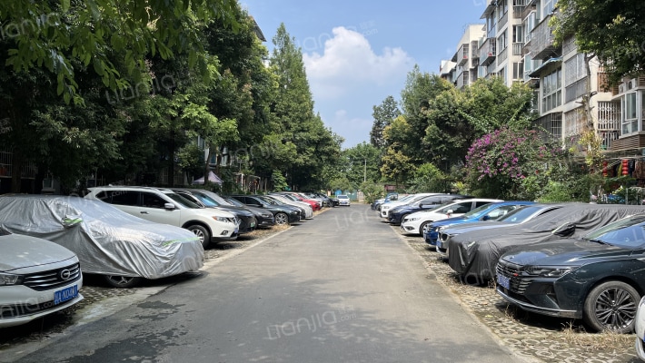 荆竹小区7号院外景图