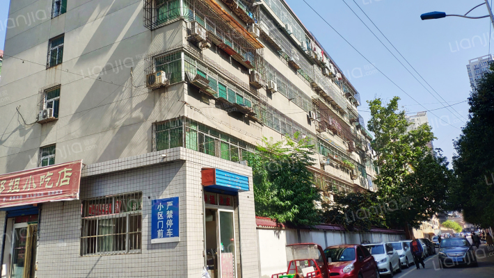 生产小区69号东院外景图