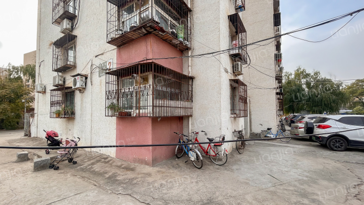 东秀街三巷外景图