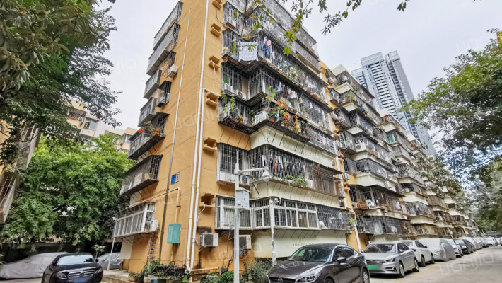 龙塘小区外景图