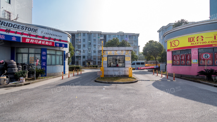 立地东方苑外景图