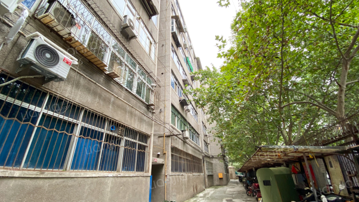 西安市公园南路18号院1号楼外景图