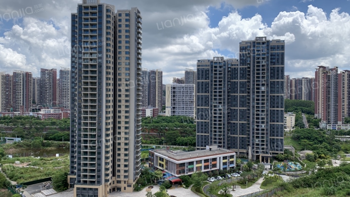 翡翠山城君御外景图