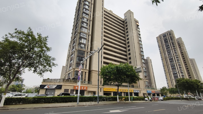 万科都荟南苑C区外景图