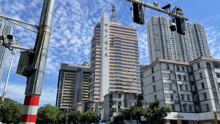 邮电广通大厦外景图