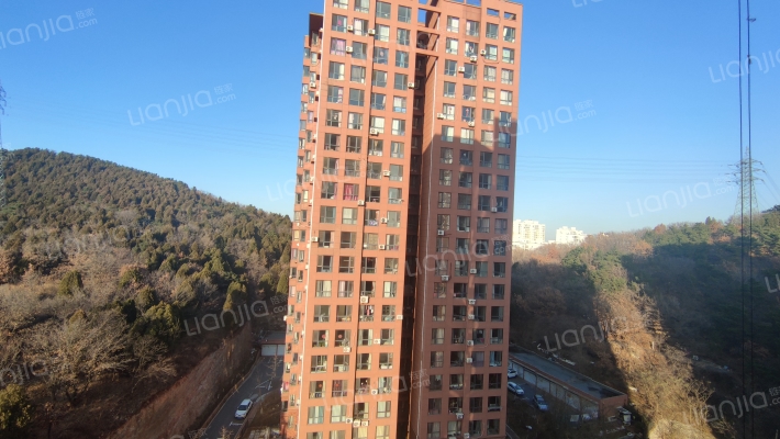 观山蝶恋花外景图