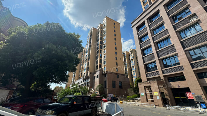 美信府台外景图