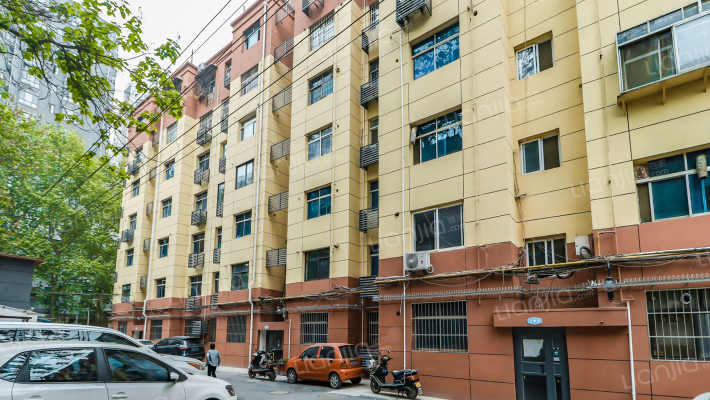 陕八建家属院外景图