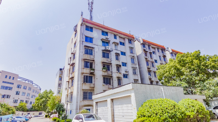 天顺公寓外景图