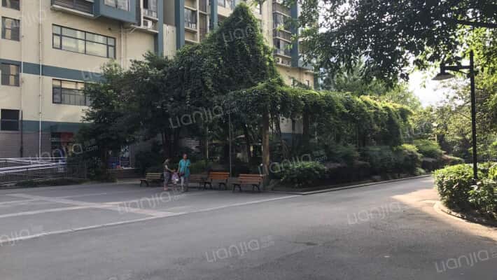 罗兰小镇外景图