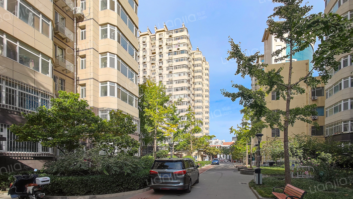 中直5号院外景图