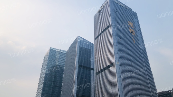 万科金融中心外景图