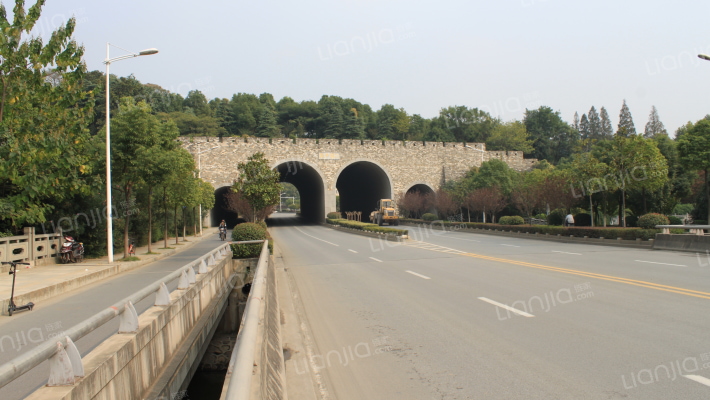 华严岗1号外景图