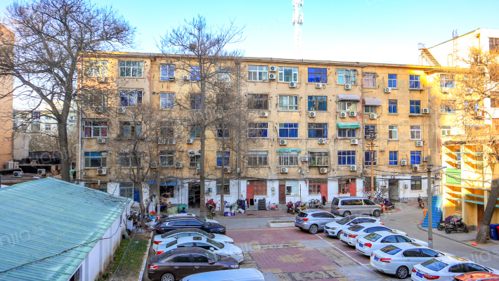 中原东路110号外景图