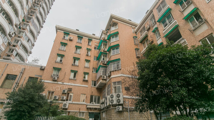 金箭公寓外景图