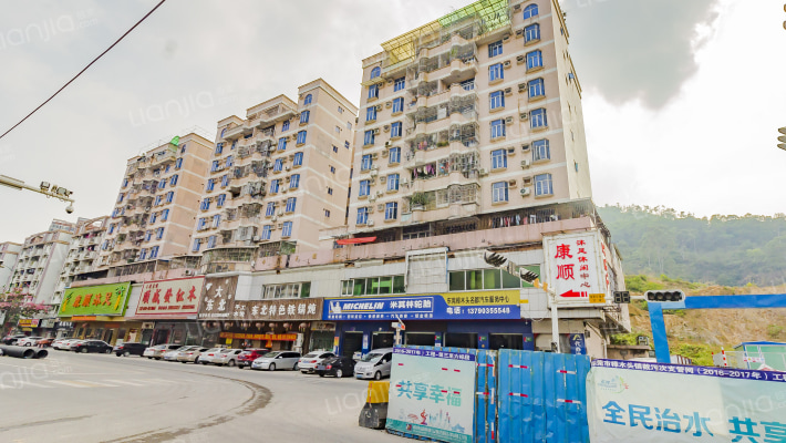 帝威花园外景图