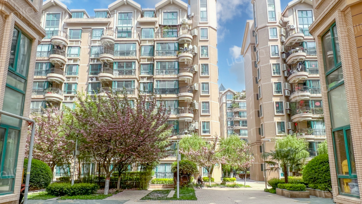 东新城市花园外景图