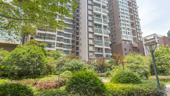 黔贵曦城上品外景图