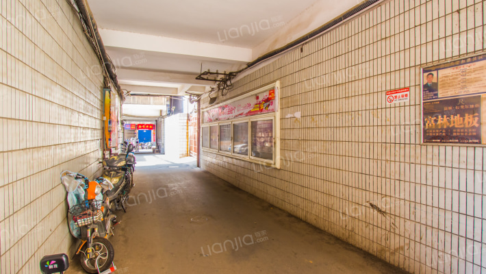 工行小区外景图