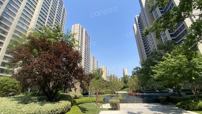 融创都会中心外景图