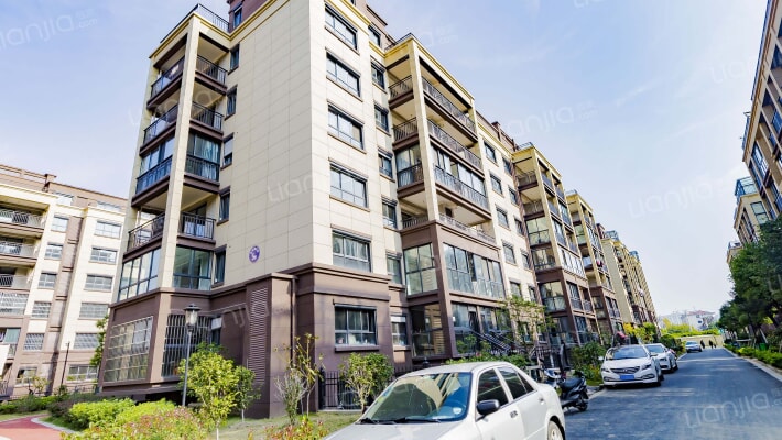 葛仙湖花园外景图