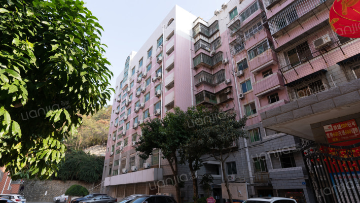 中闽药检宿舍外景图