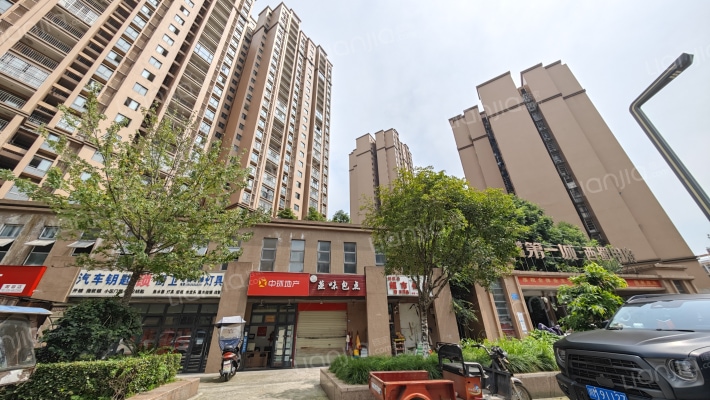 德源第一城西蜀甲府外景图