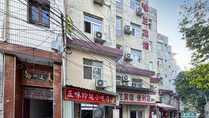 韦建小区外景图