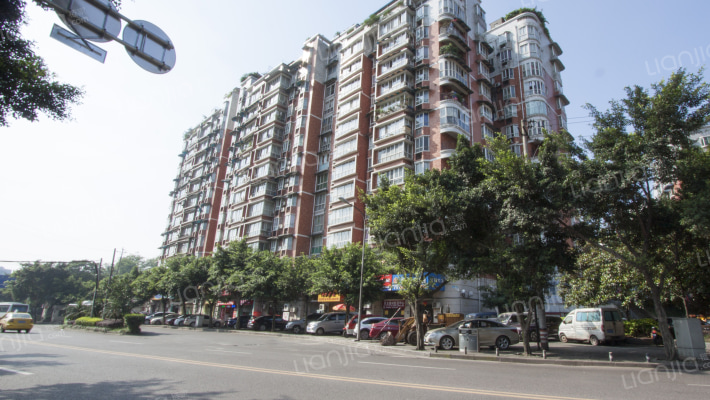 晨曦花园外景图