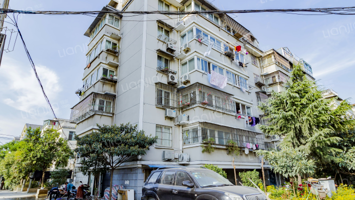 金湖花园外景图